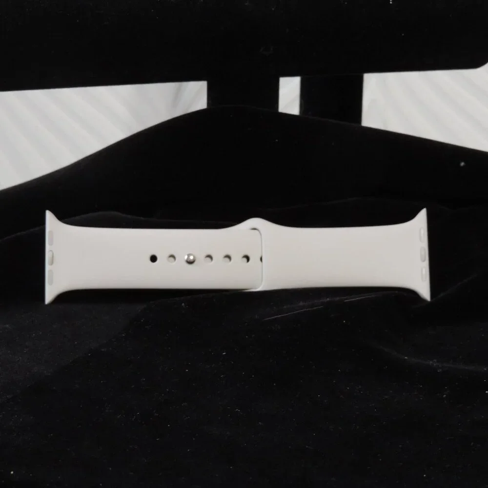 Apple Smartwatch Sport band 45mm in Starlight